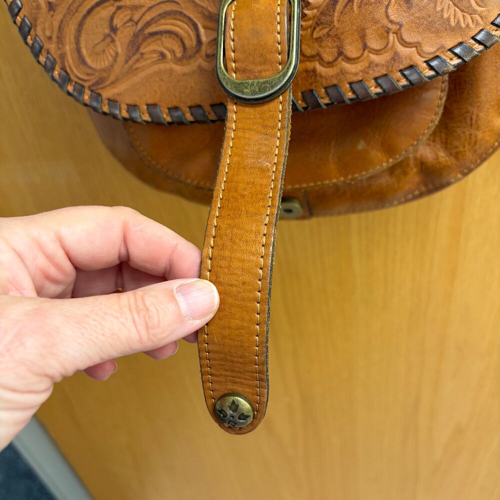 PATRICIA NASH Saddlebag Leather Tooled Studded Shoulder Bag Boho Western - Picture 5 of 16
